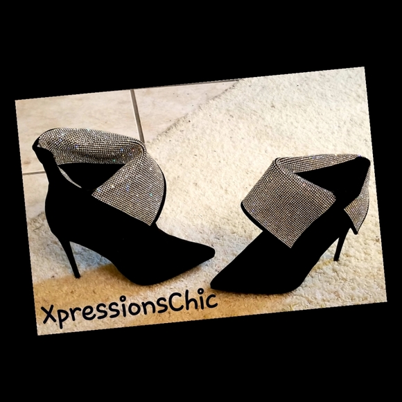 Black Rhinestone Shubootie - Picture 2 of 3
